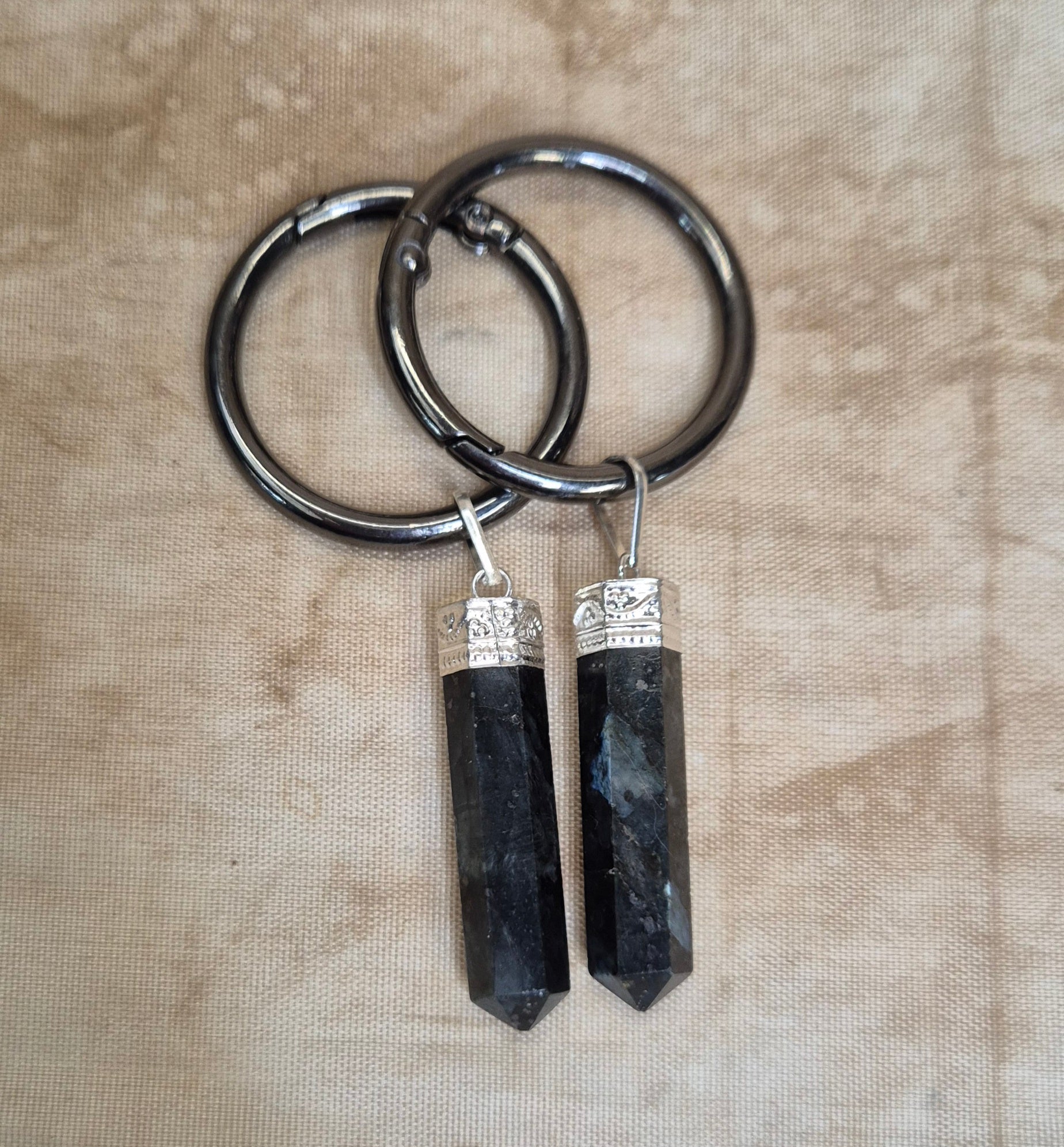 Labradorite Strechers