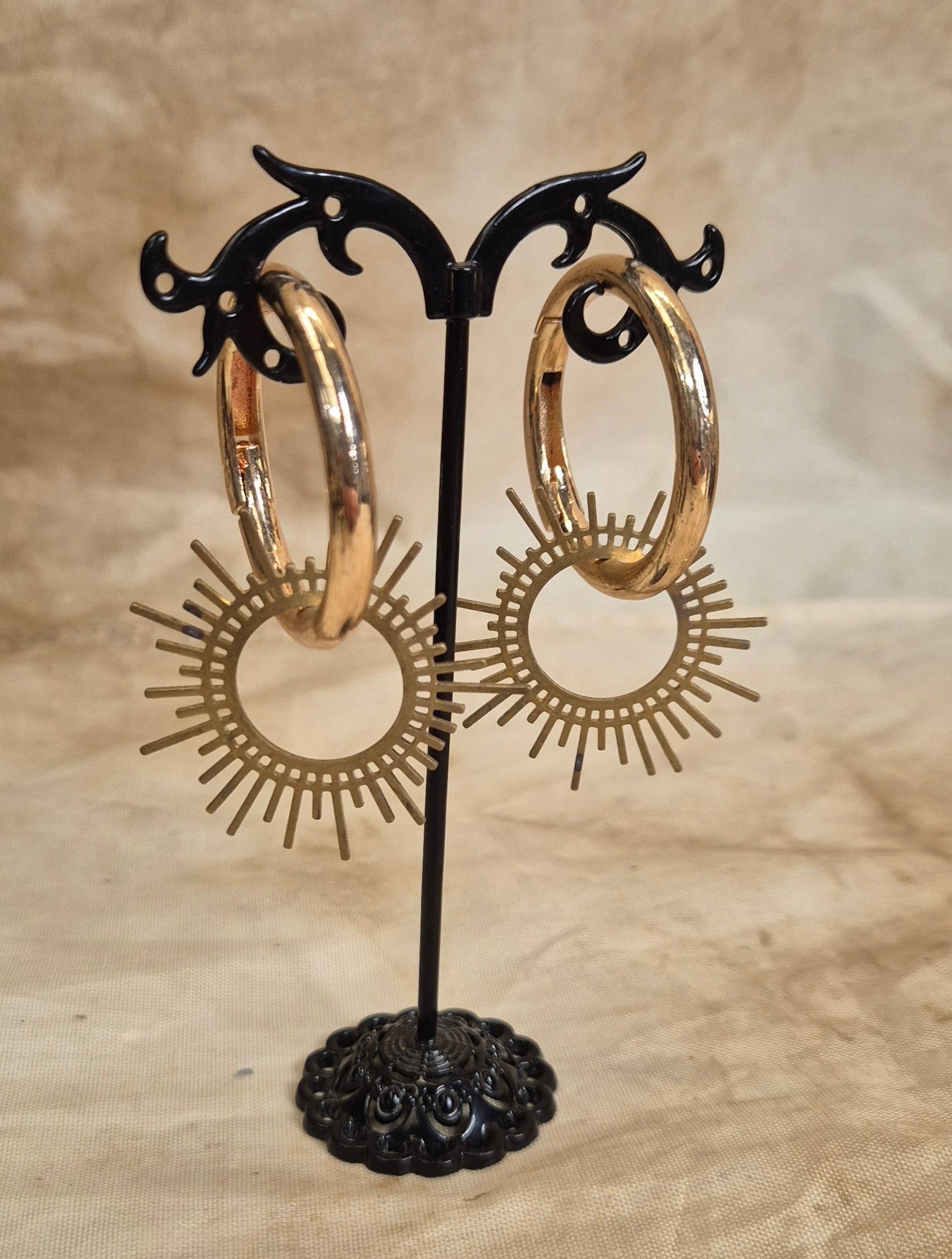 Sun Strechers